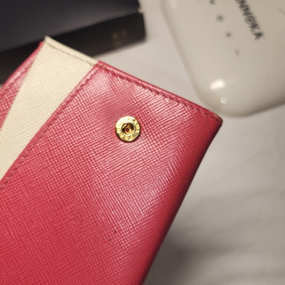 Authentic PRADA Saffiano Leather Long Wallet Pink Beige Bicolor - Picture 5 of 10